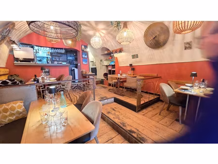 vente locaux professionnels 119 m² à le castellet (83330)  390 000 €