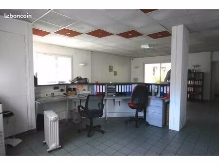 local 194 m² yvetot