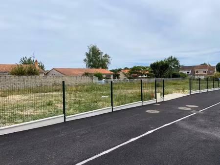 vente terrain 400 m² à saint-médard-en-jalles (33160)  215 000 €