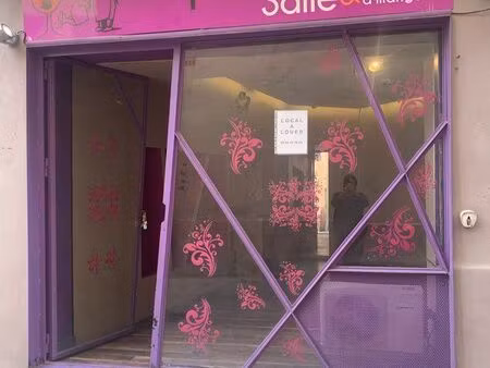 local commercial centre-ville historique