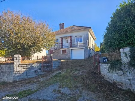 pavillon 4 pièces 90 m²