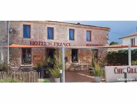 restaurant immeuble vendays-montalivet