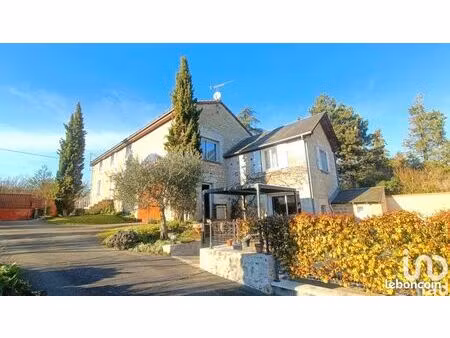 longère 4 pièces 180 m²