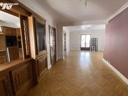 appartement 3 pièces 79 m²