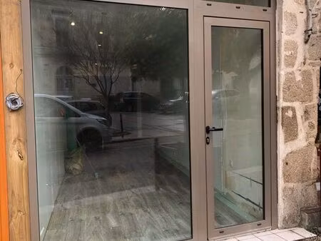 local commercial hyper centre