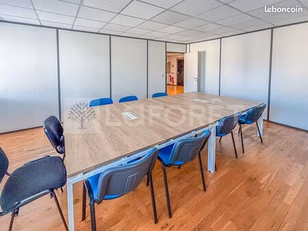 bureaux 40 m² sillingy