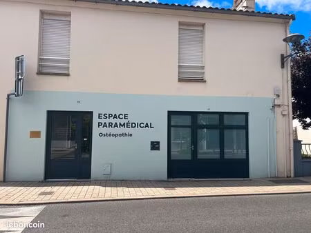 salle de consultation 17 m² à louer - cabinet pluridisciplinaire - la chevrolière 44118