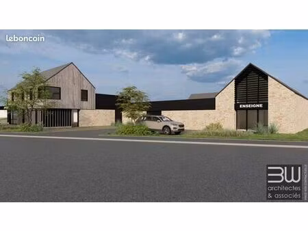 local 280 m² plerin