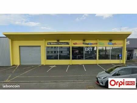 local commercial 755 m²