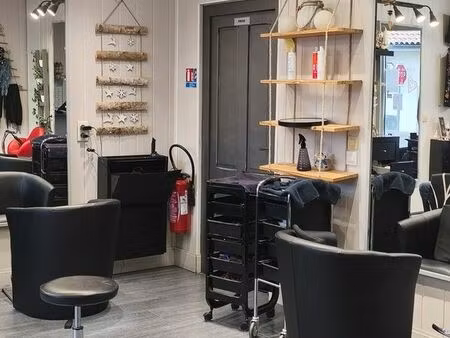a vendre fond de commerce ;salon de coiffure