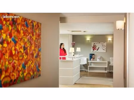 mérignac (33). beau local médical à louer