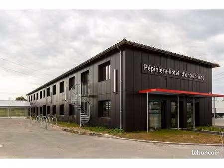 bureaux disponibles à la location– izon