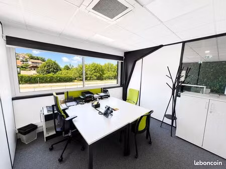 bureaux individuels fermés 1 ou 2 personnes