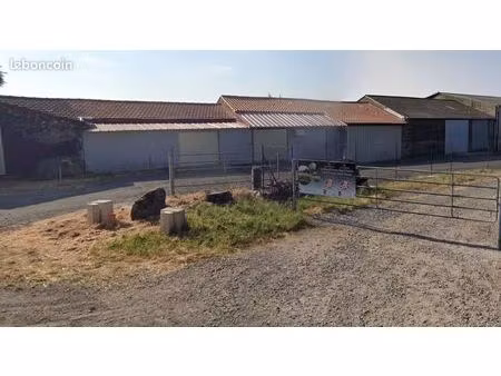 entrepôt  atelier 95 m² brains