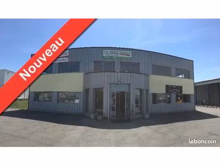 local 145 m² douvaine