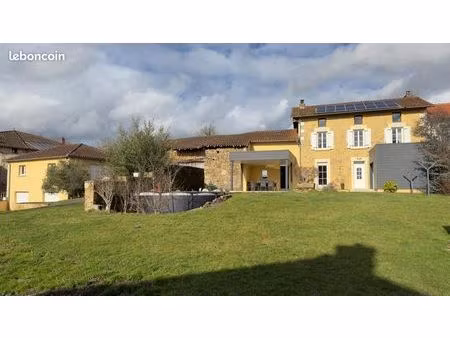 maison 4 pièces 115 m²