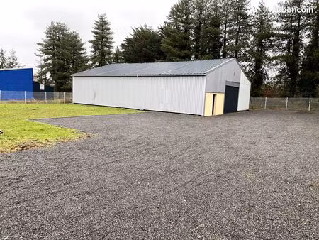 local 300 m² pontchateau