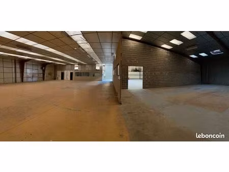 local 880 m² saint herblain