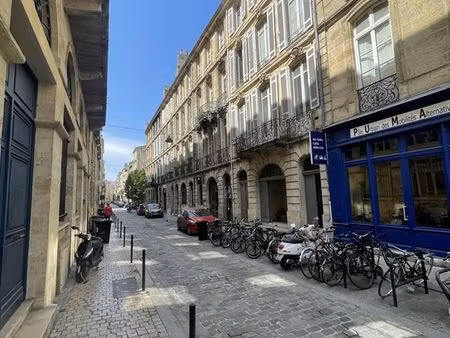 local commercial 32 m² bordeaux