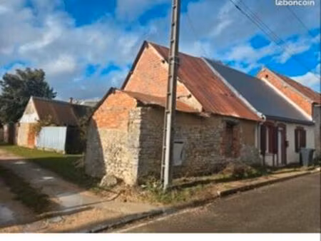 2 petites maisons à rénover