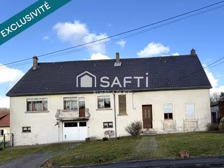 maison de village disposant de deux entrées séparées