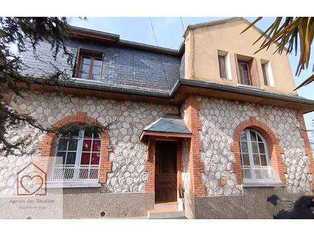 maison lafrancaise 6 pièce(s) 160 m2