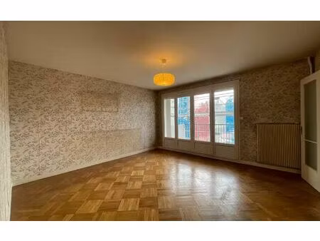 location appartement  67.7 m² t-3 à sainte-foy-lès-lyon  944 €