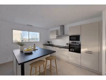 maison 4 pièces 140 m² - parcelle de 1112 m² - montussan (33450)