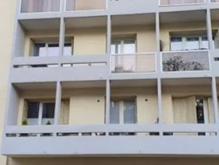 location appartement 3 pièces 66 m² à chamalieres (63400)  775 €