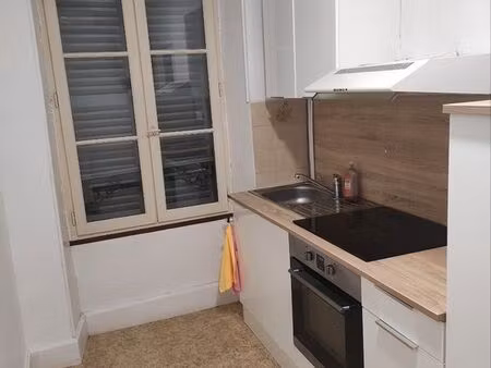 appartement t1 -1er etage