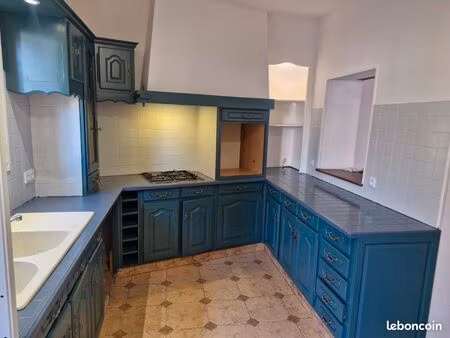 studio 35 m2 refait à neuf