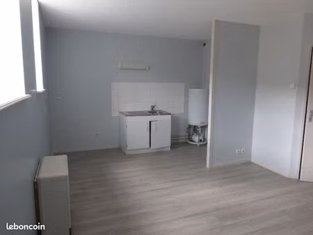 studio 1 pièce 37 m²