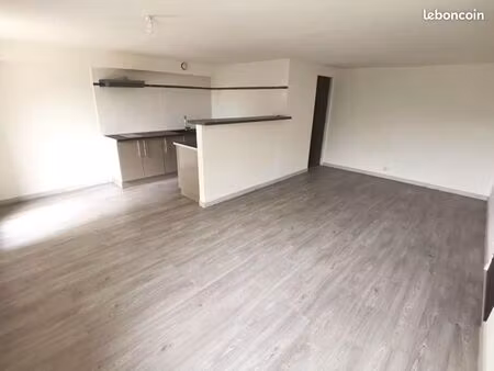 studio 1 pièce 31 m²