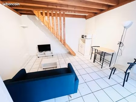 joli f2 meublé agréable à vivre