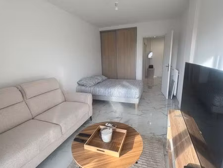 studio avril a septembre