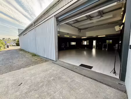 location locaux professionnels 130 m² à louvigny (14111)  1 100 €