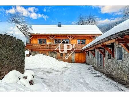 chalet authentique au coeur des carroz d'arâches