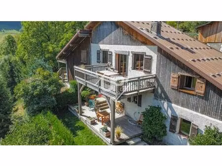 corps de ferme rénovée atypique