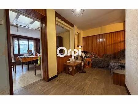 maison saint-andré-lez-lille 102 m² t-5 à vendre  180 000 €