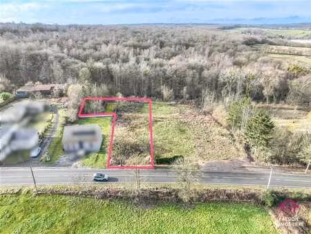 super terrain de 21 ares exposé ouest