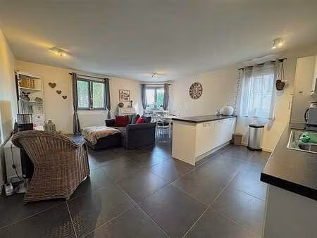 très bel appartement 2 chambres