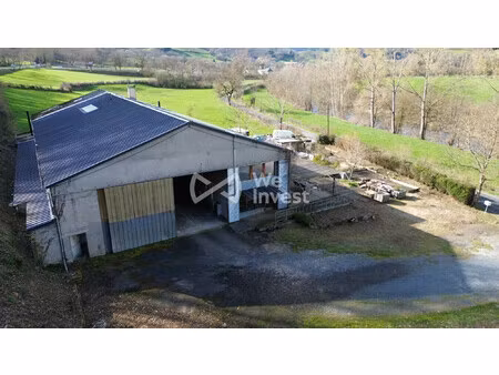 hangar avec loft et local