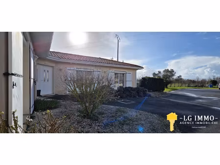 pavillon de plain-pied  163 m2  4 chambres  garage