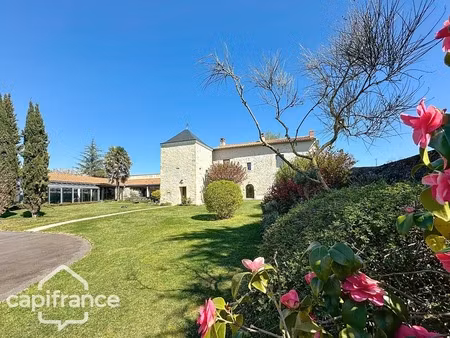 propriété 12 pièces proche de thouars (79) un lieu d’exception