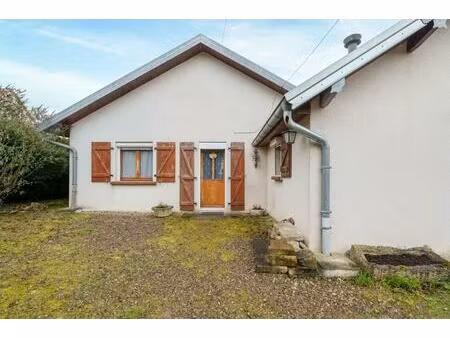 maison de 4 pièces de 80 m² à pusy-et-épenoux