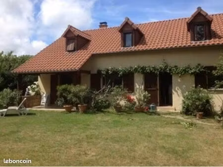 maison à louer riom - quartier calme