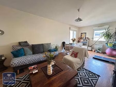 location appartement 2 pièces à laval (53000) : à louer 2 pièces / 56m² laval