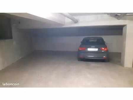 parking couvert sécurisé 20 m² nantes quartier chantenay
