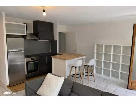 appartement t1 bis à louer