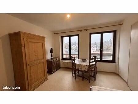 studio 1 pièce 26 m²